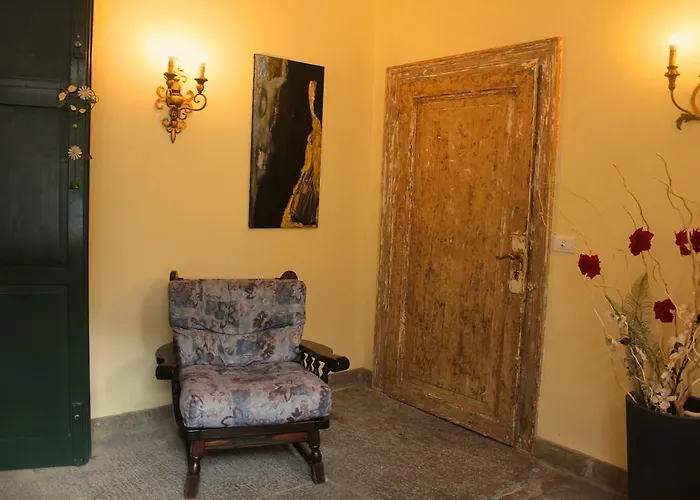 Al Lago فارا دي ألباغو